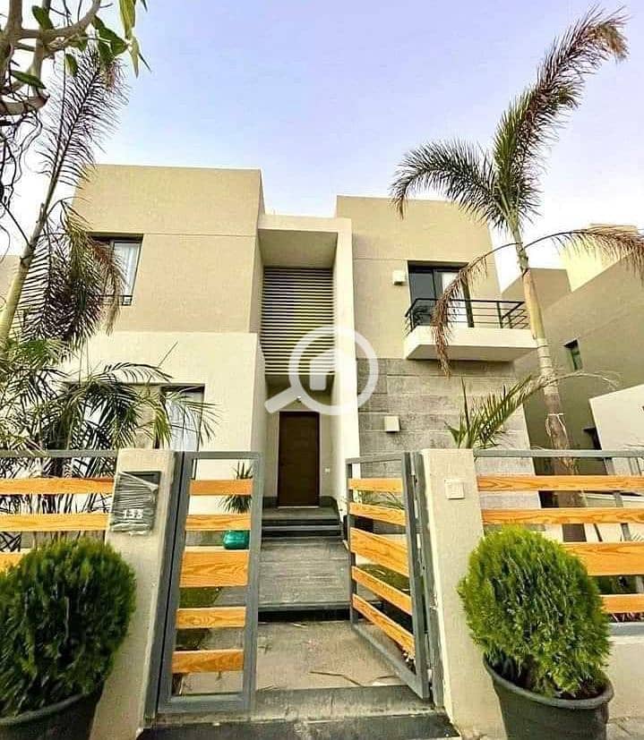 8 534140036_122119956452943533_3065623988257124138_n. jpg