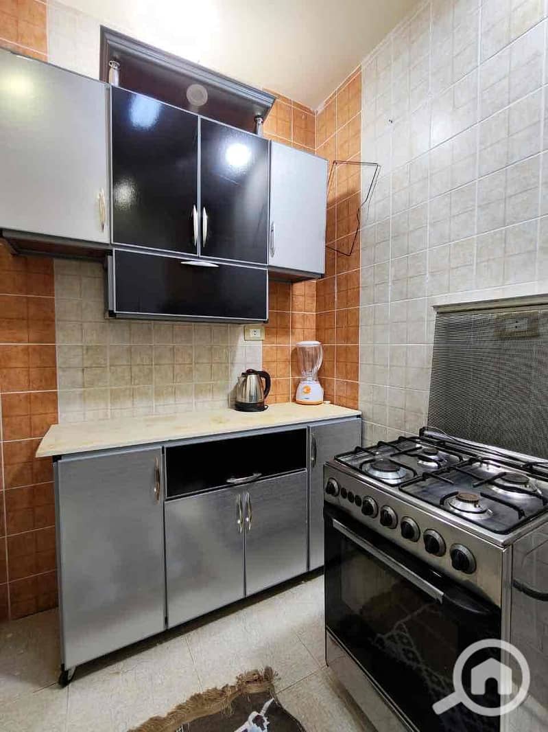 5 f0aa6a80-bdf0-4bb4-9443-59dba3128998. jpg