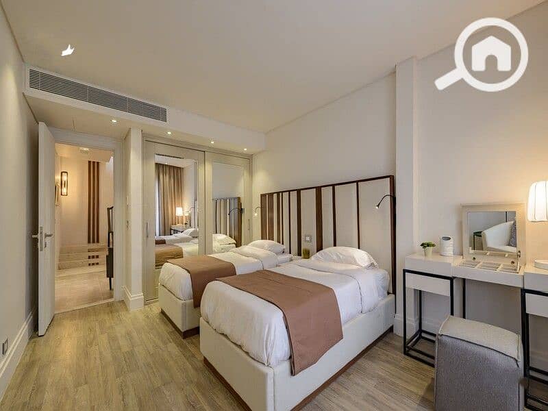 6 274697824_1072293746884160_2804451790091327212_n. jpg