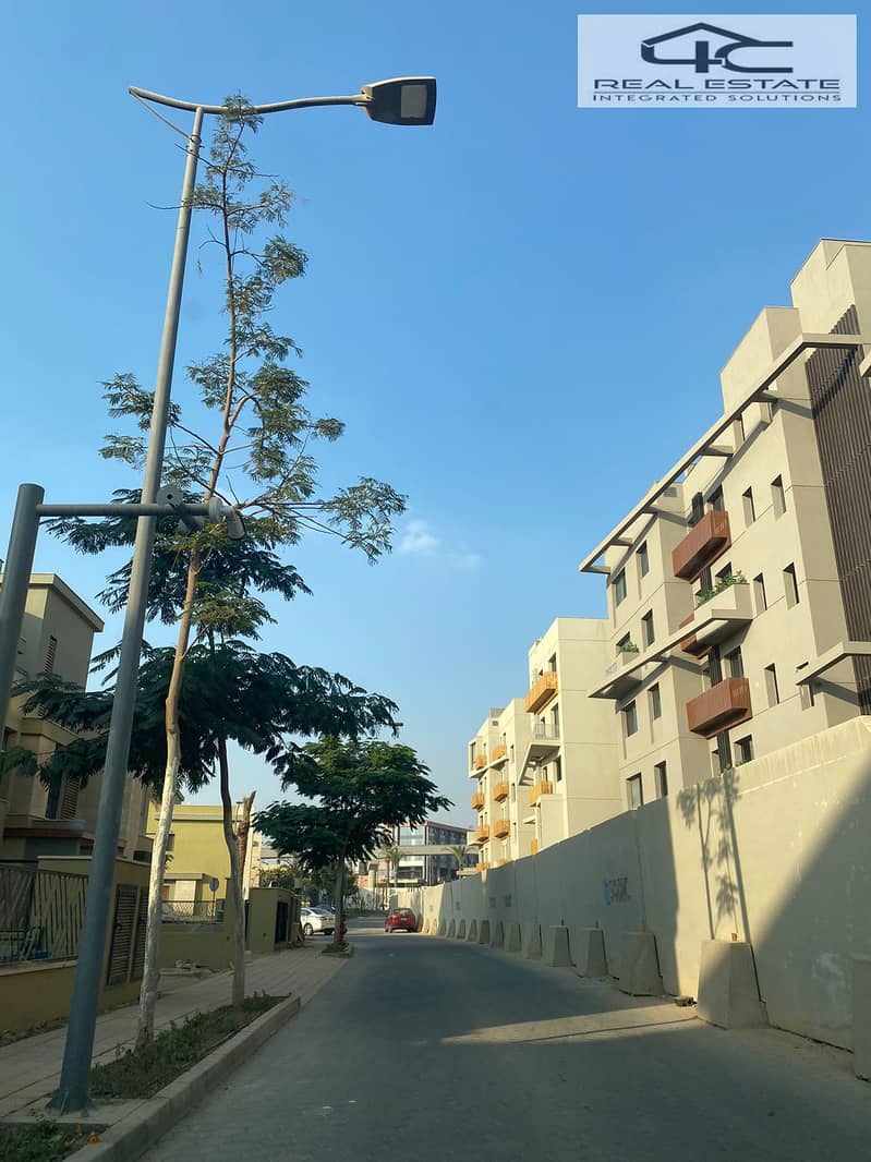 10 WhatsApp Image 2023-11-03 at 1.13. 14 AM. jpeg