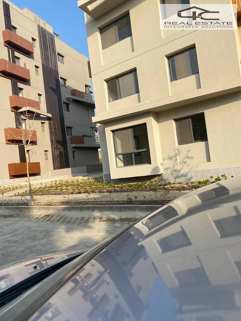 12 WhatsApp Image 2023-11-03 at 1.13. 15 AM (1). jpeg