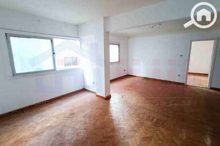 فلیٹ 3 غرف نوم للبيع في ميامي، الإسكندرية - IMG-20251102-WA0081. jpg