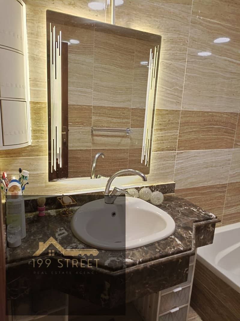 6 WhatsApp Image 2025-11-04 at 22.18. 07 (1). jpeg