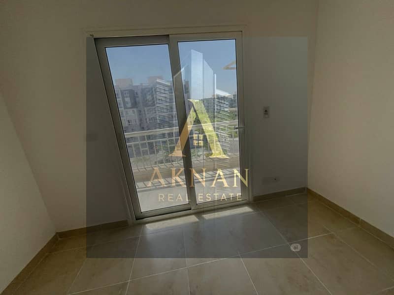 7 WhatsApp Image 2025-11-11 at 10.28. 08. jpeg