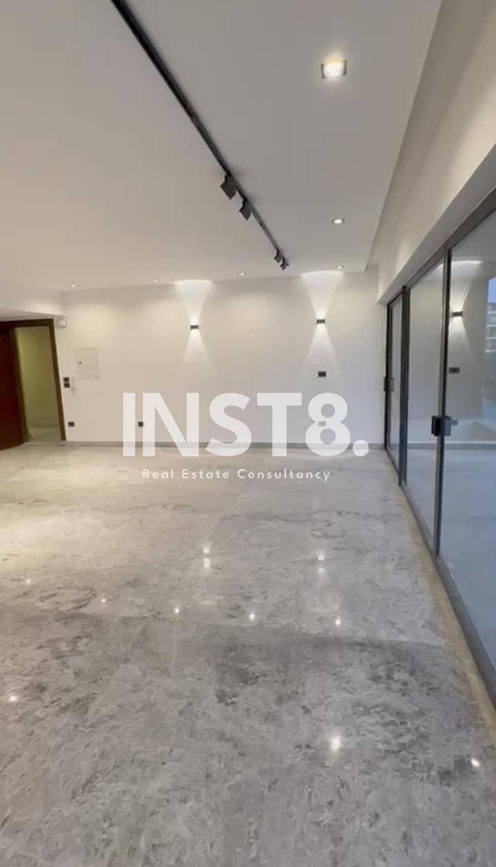 4 ac51522c-9e5b-410b-b709-d9514b84b8b6. jpeg