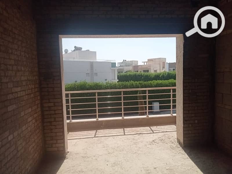 4 e7a3861c-b567-4be3-8084-1af50f946c77. jpeg