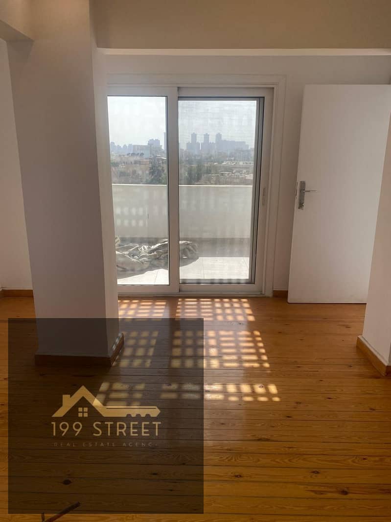 6 WhatsApp Image 2025-11-11 at 10.10. 07. jpeg