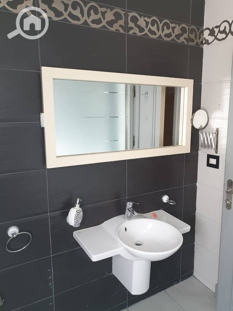 6 WhatsApp Image 2025-11-10 at 3.17. 48 PM. jpeg