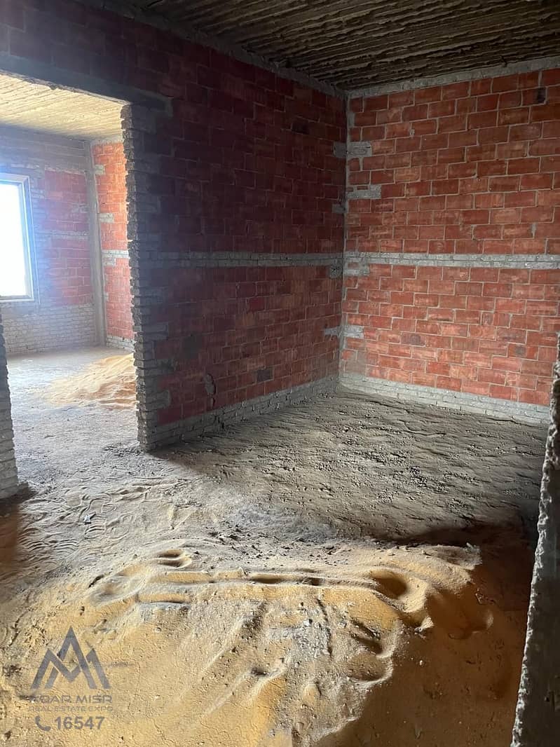 10 WhatsApp Image 2025-10-21 at 12.49. 44 PM. jpeg