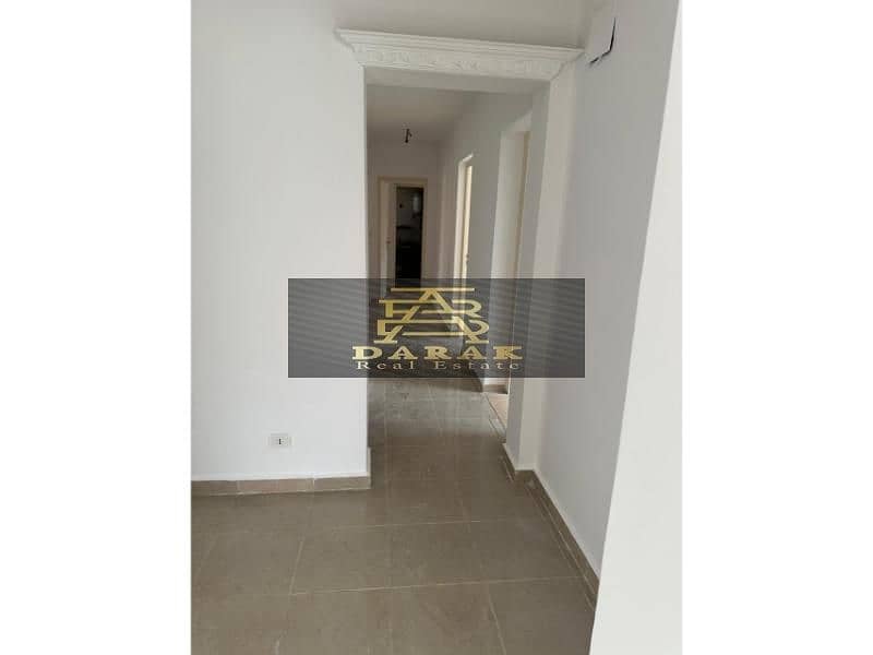 4 31ef761c-d213-474b-b042-7d32e9922446. jpg