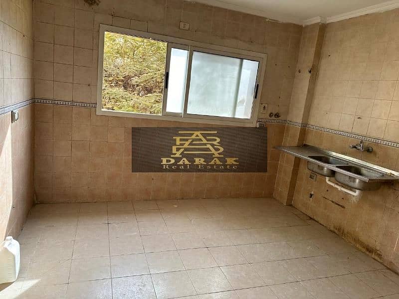 8 fb89ff51-e937-4b99-9cdc-115e75de18f1. jpg