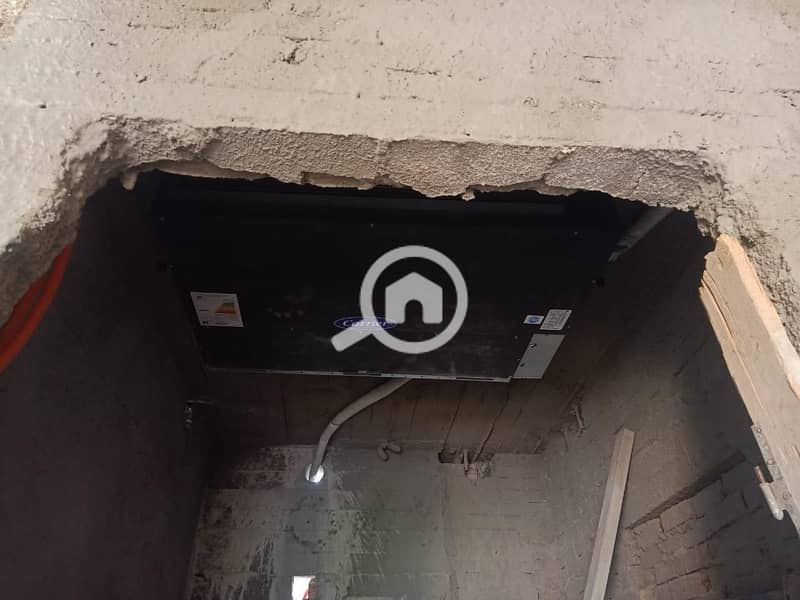 7 7796a88a-31db-455c-9dea-07295927116b. jpg