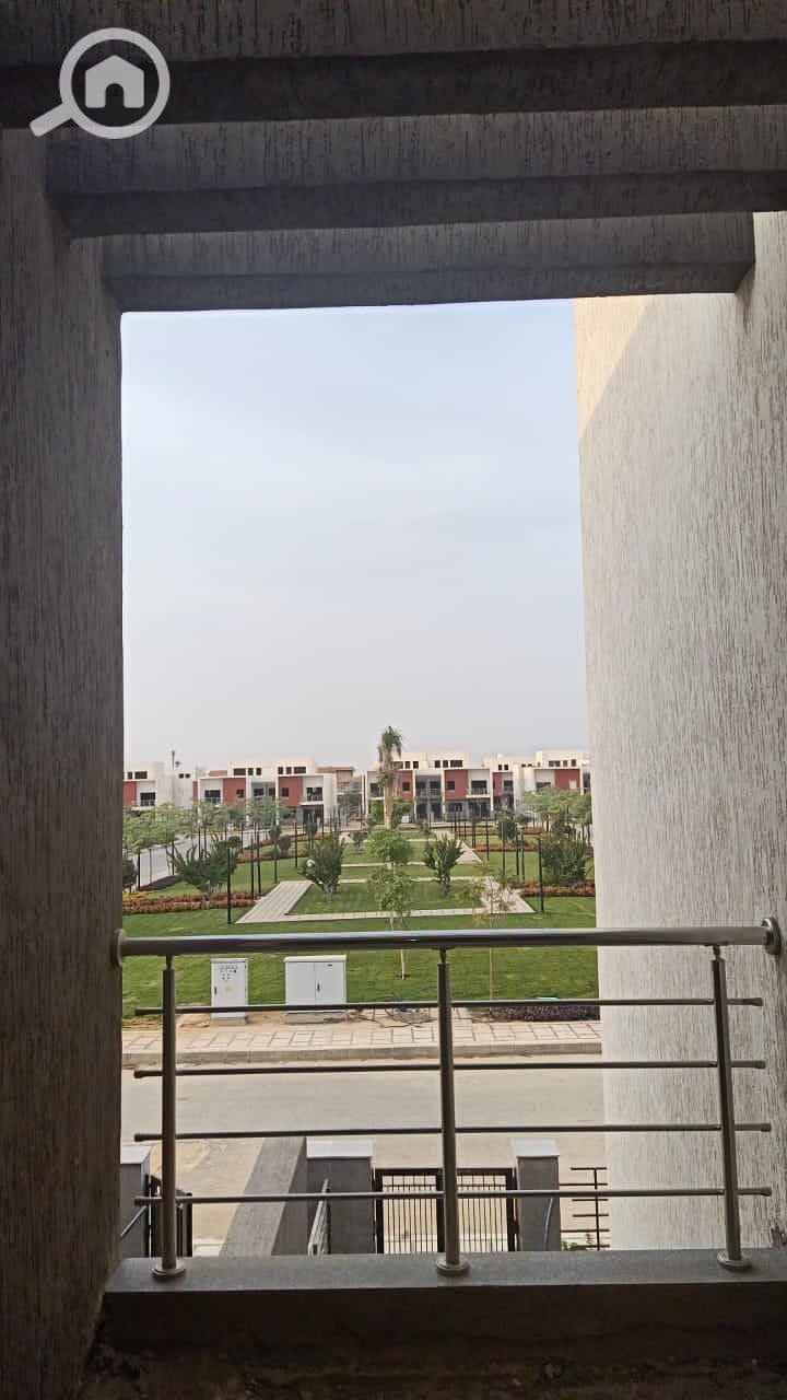 8 98486fac-d432-403c-9ff7-77be5340905c. jpeg