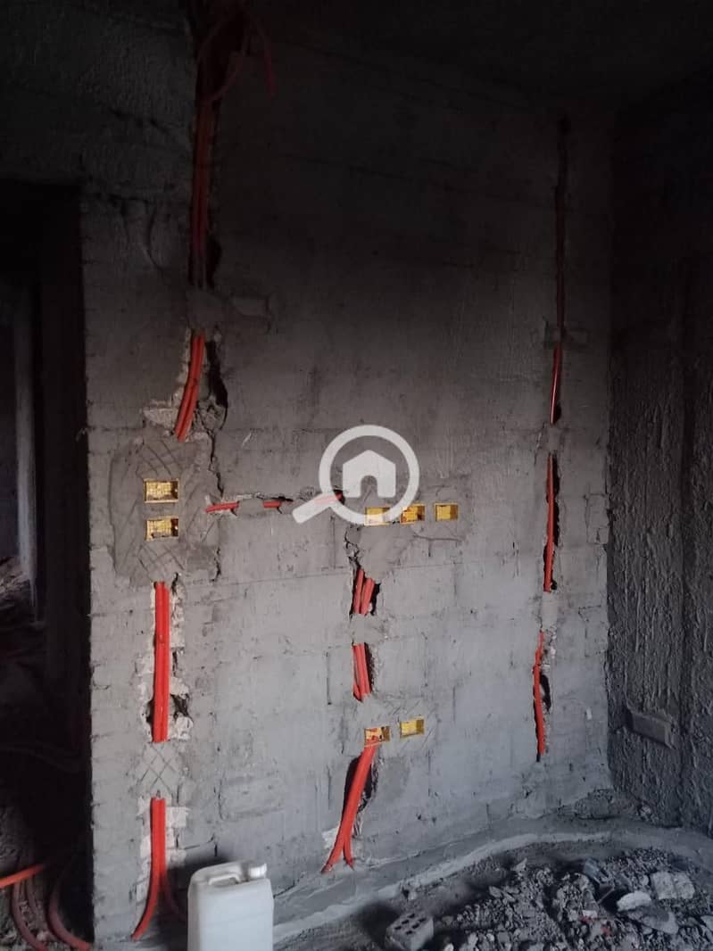 10 93522175-c140-440e-866f-3f9a936d2e28. jpg