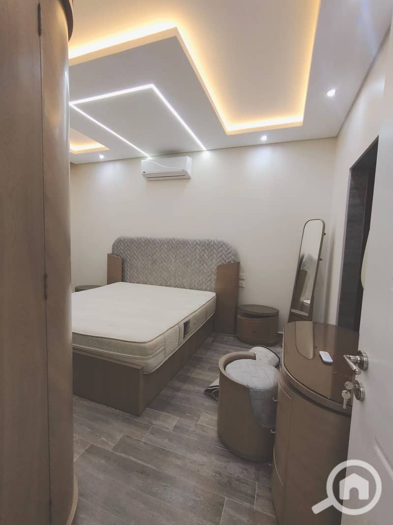 8 09b32746-12fb-465b-bf84-746058103258. jpeg