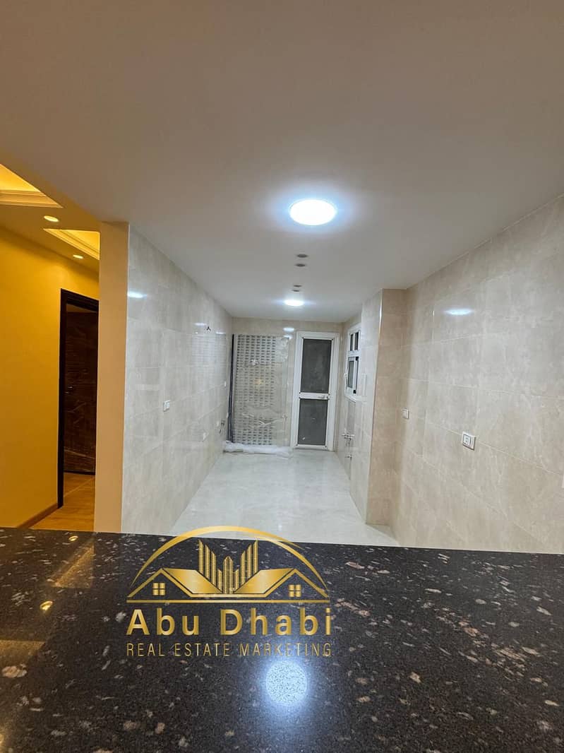 4 4183414a-3b12-43fc-b1be-b07249b4cb8a. jpg