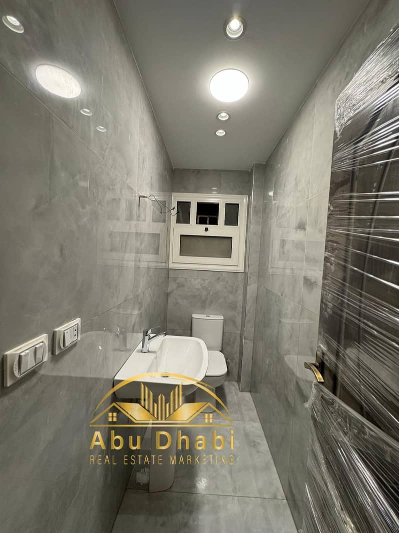 6 f2d3525f-efd6-4f5e-84dc-13c1ea7ca8e7. jpg