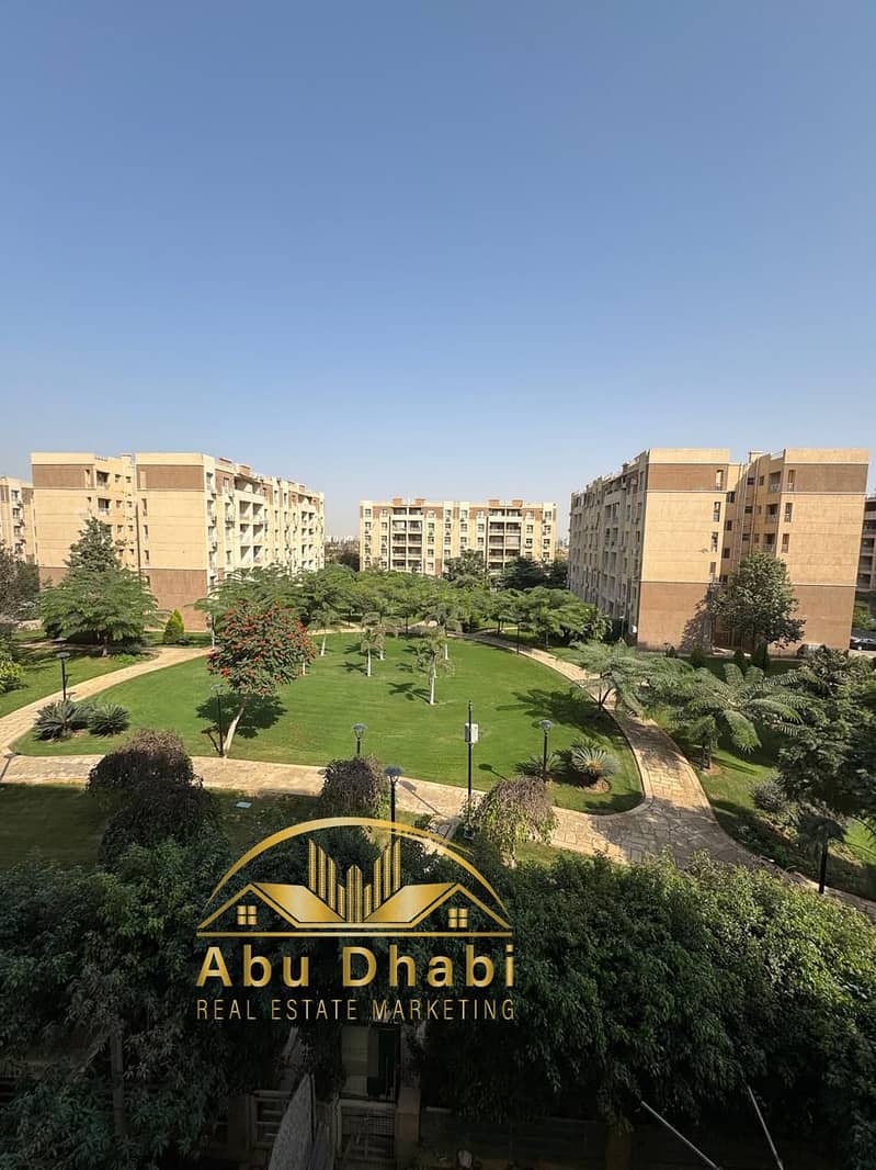 9 7126b684-f417-4219-b977-2e36fbbd9b41. jpg