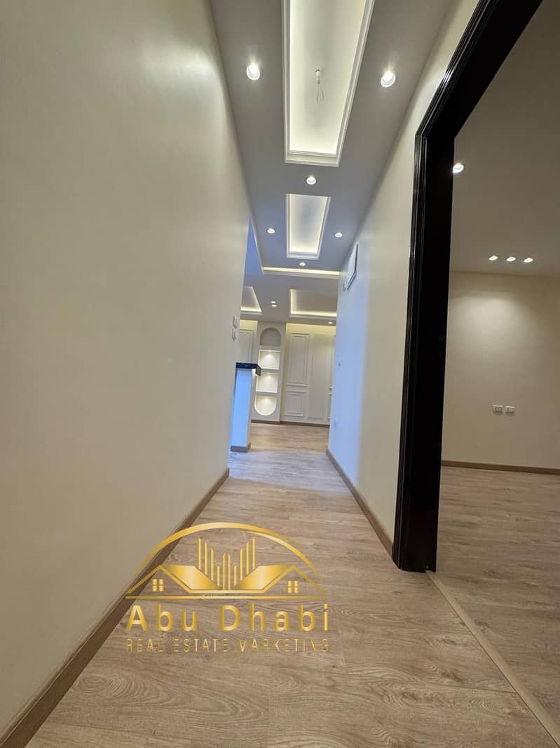 16 ffbd9d7d-1e84-45b1-9559-d78156ae3771. jpg