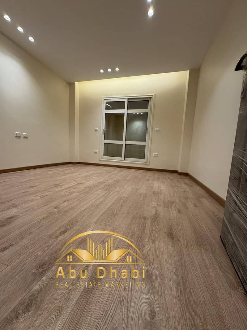 19 0e15706b-8b07-4401-903f-af78591fac03. jpg