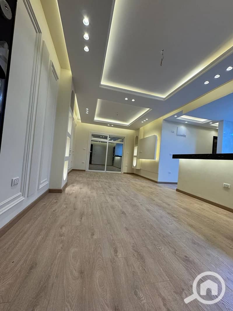 7 eca99343-b529-4ae1-a6bc-240361f1c2b5. jpg