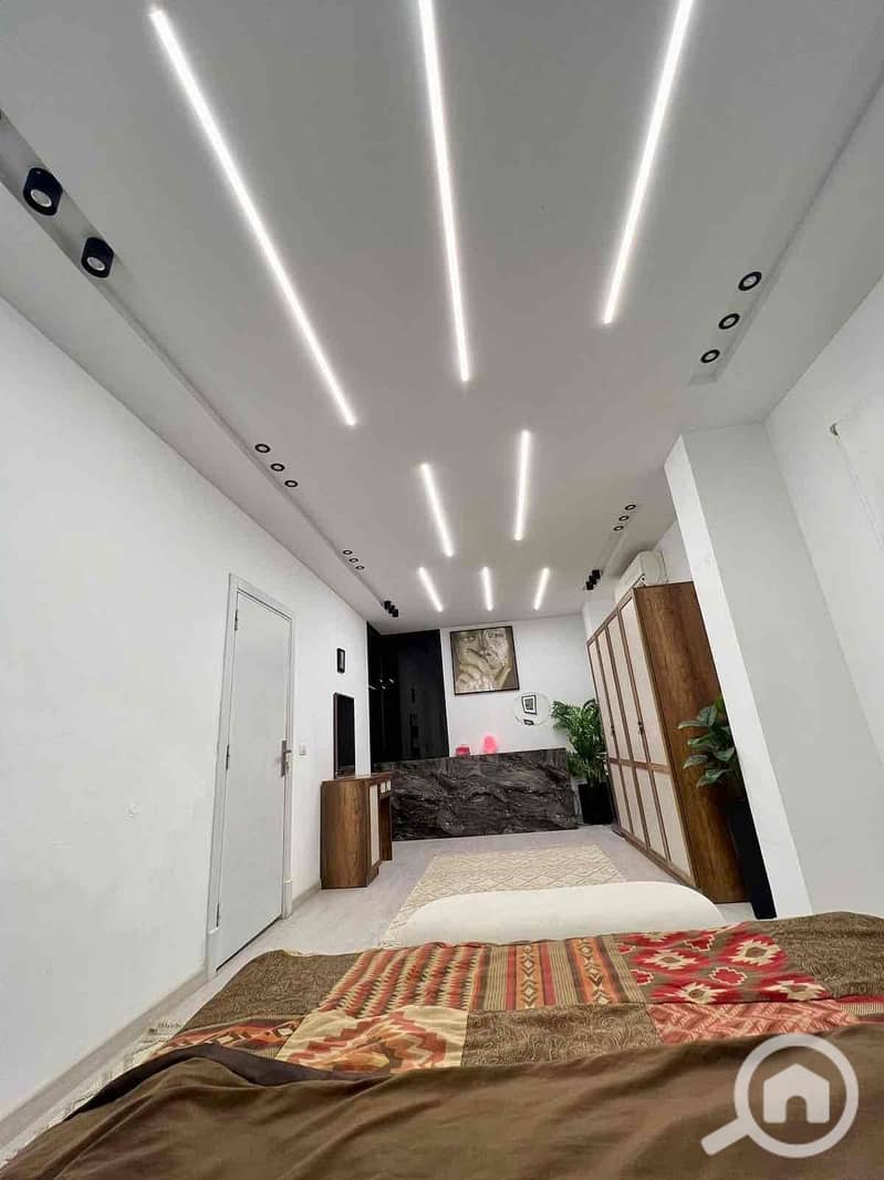 8 bf463645-eda8-4adf-90e5-0074aec45dff. jpg