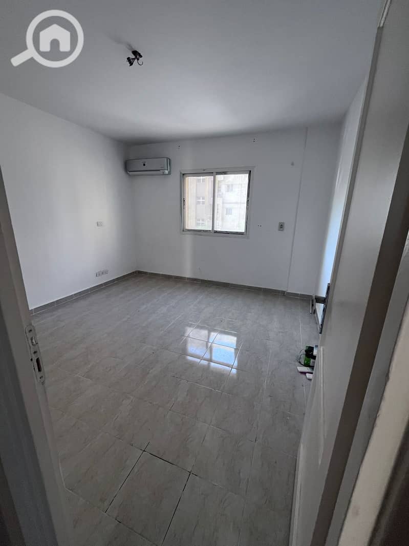 10 WhatsApp Image 2025-11-11 at 10.43. 14 AM. jpeg