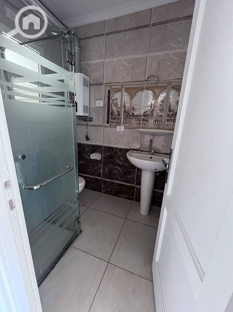 14 WhatsApp Image 2025-11-11 at 10.43. 06 AM. jpeg