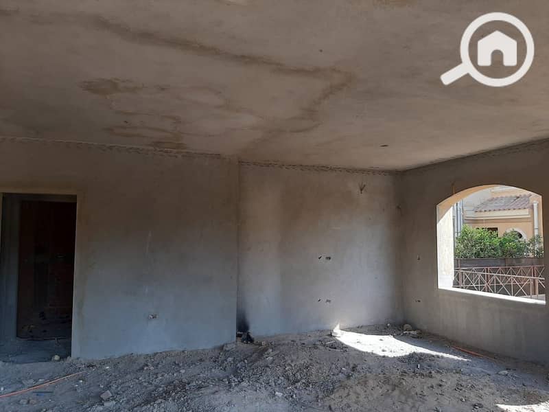 8 471d94a8-29b7-400b-ad9b-cdc8d3d6d999. jpg