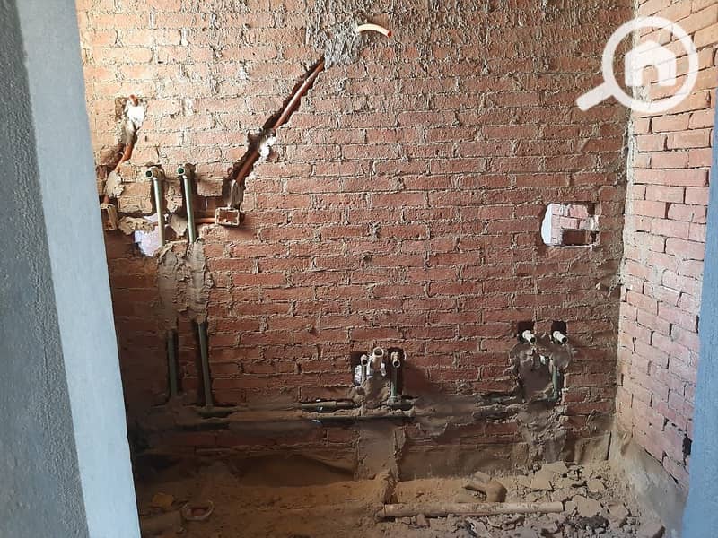 13 ca9e52c2-856a-4ffd-99a8-6542c703e6e5. jpg