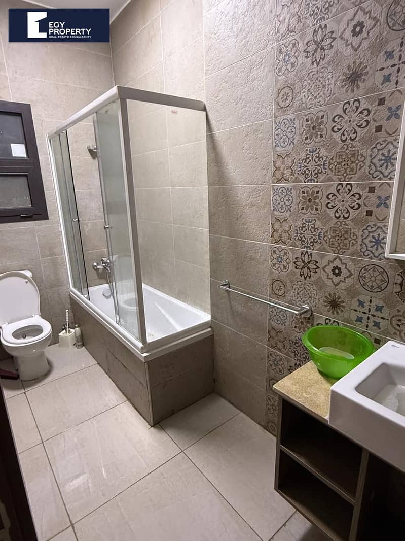 4 _files_IMG_48561fbc2e. jpeg