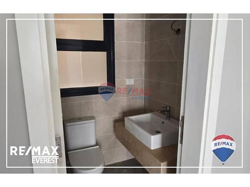 11 6d6c808d-581b-4ad8-80ca-37618bd0e34d. jfif. jpg