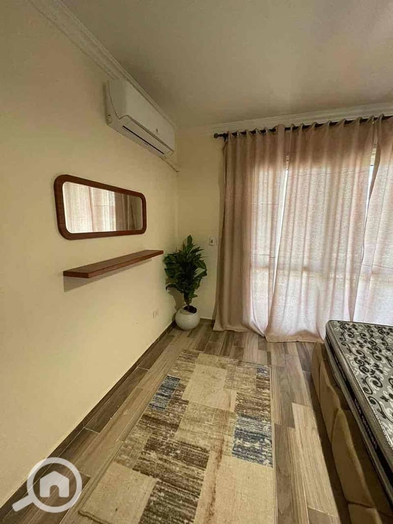 12 4ddd8993-28da-467f-93c5-f203bd8b9e99. jpg