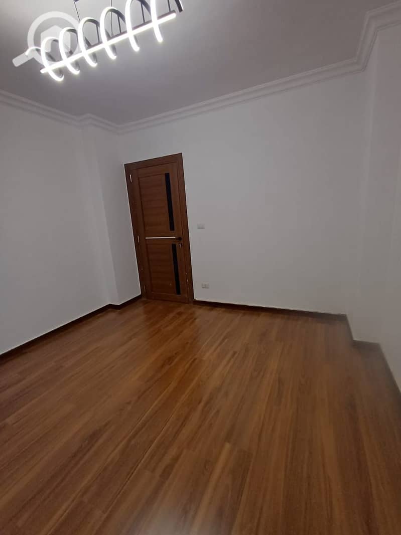 10 WhatsApp Image 2025-11-11 at 11.30. 47 AM(2). jpeg