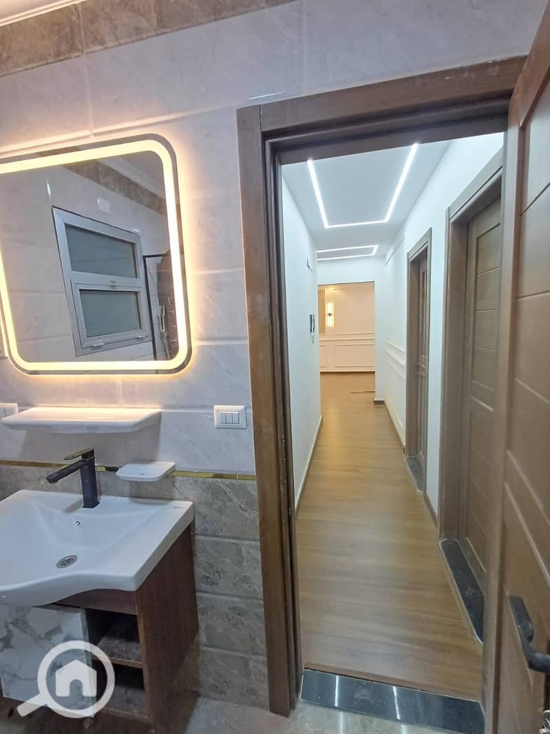 14 WhatsApp Image 2025-11-11 at 11.30. 48 AM. jpeg