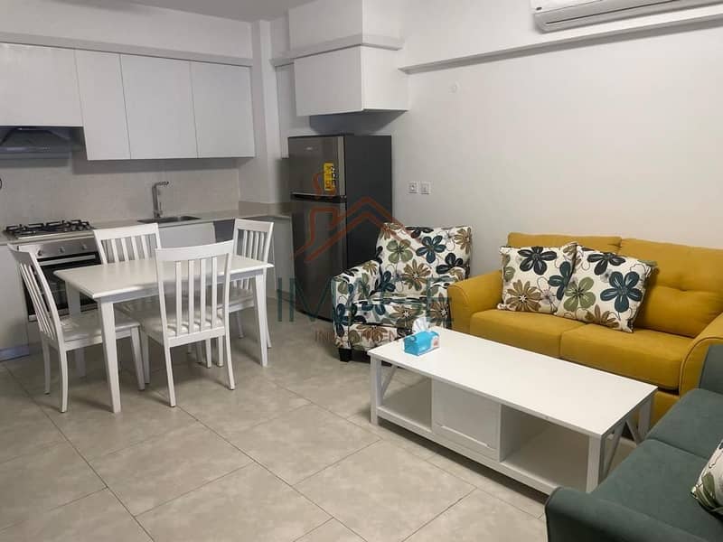 3 WhatsApp Image 2025-11-10 at 16.28. 31_367a34b7. jpg