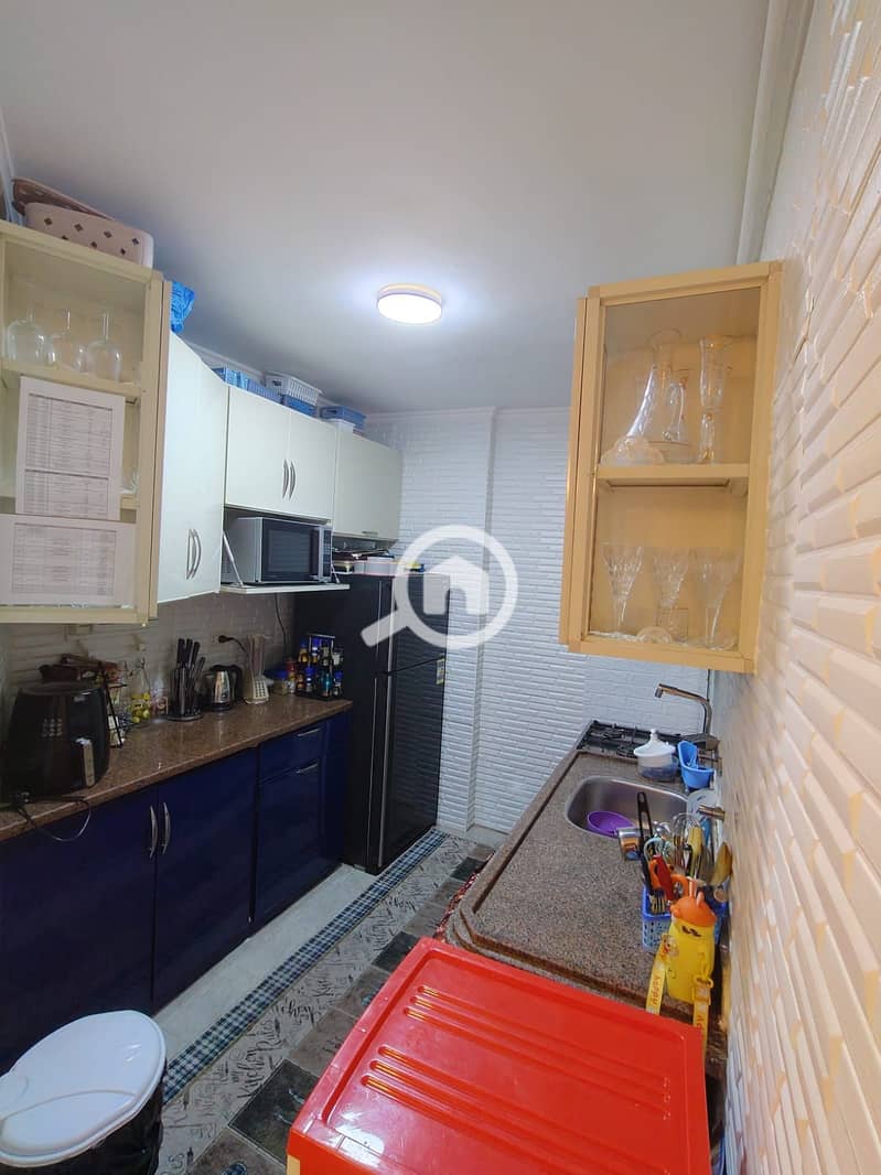 9 1b9d96e0-457f-40d5-ac1b-54d5ddf66d1e. jpeg