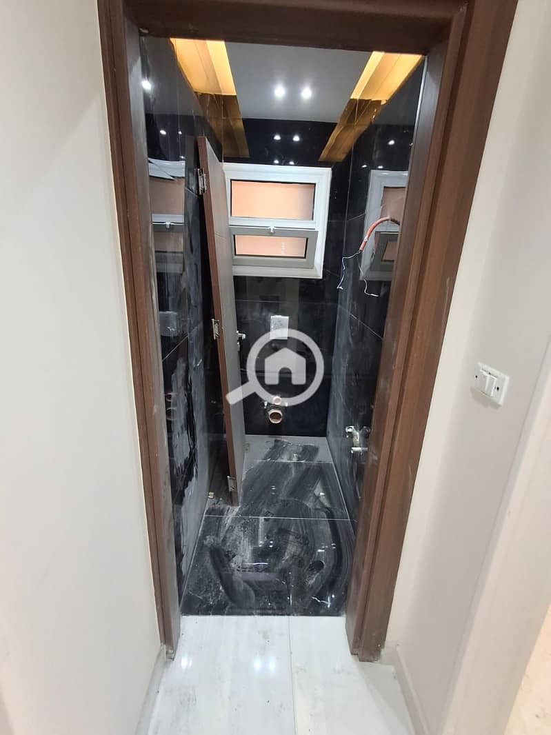 10 WhatsApp Image 2025-11-11 at 11.49. 38 AM (2). jpeg