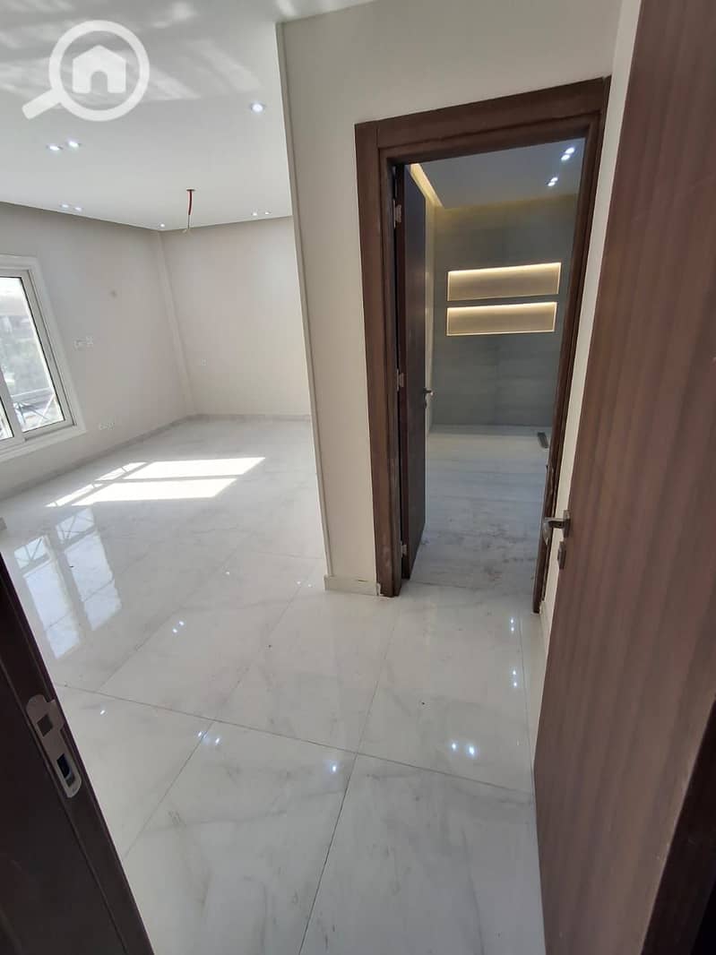 12 WhatsApp Image 2025-11-11 at 11.49. 38 AM. jpeg