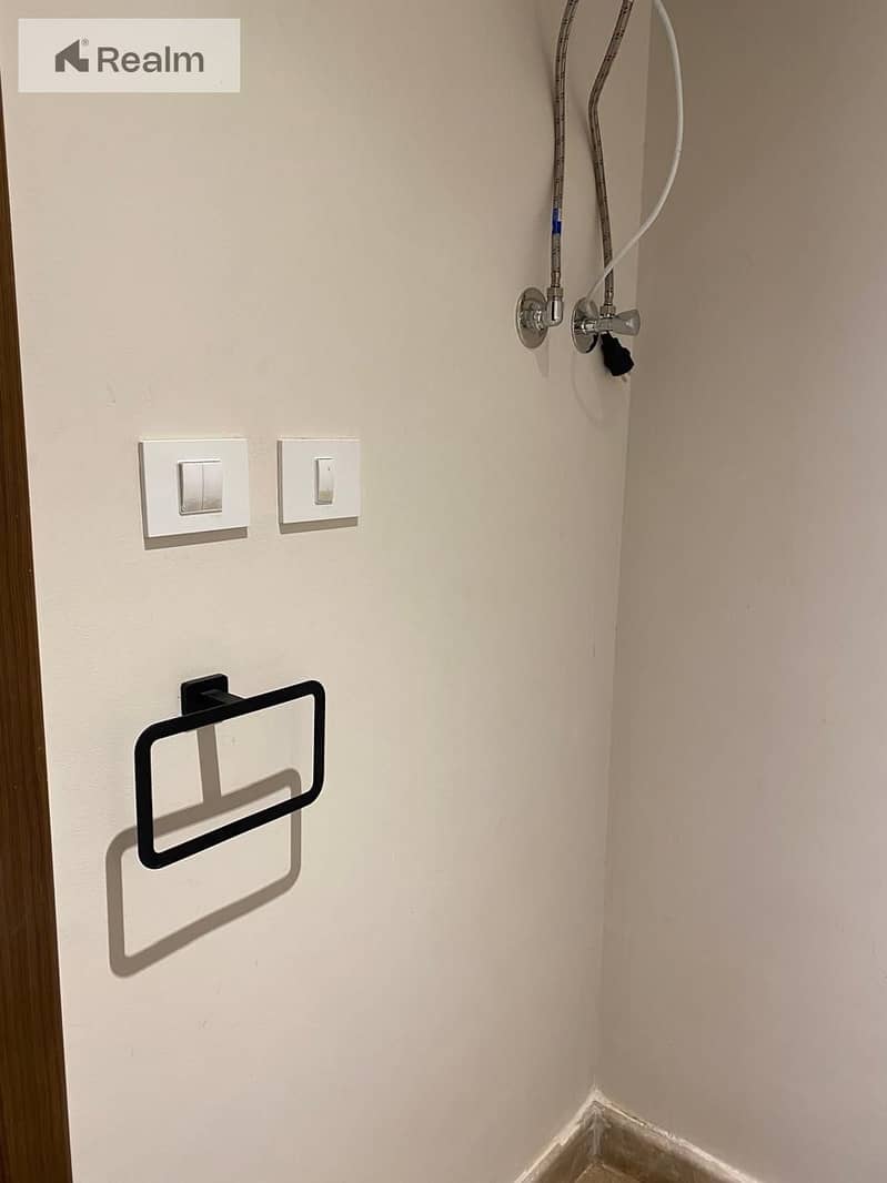 5 WhatsApp Image 2025-10-13 at 4.29. 09 PM (1). jpeg