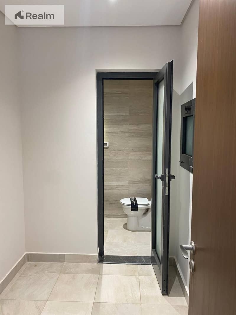 7 WhatsApp Image 2025-10-13 at 4.29. 10 PM. jpeg