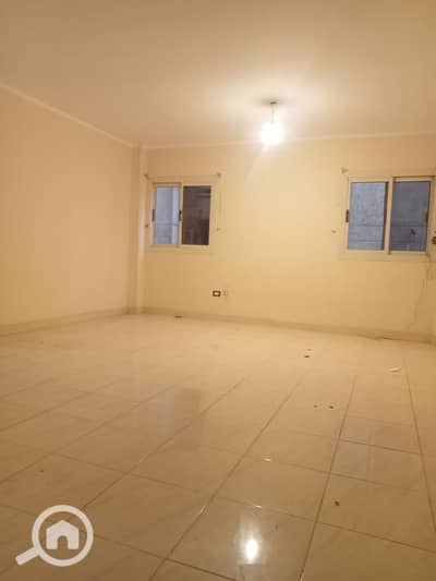 2 Bedroom Flat for Rent in Sheikh Zayed, Giza - IMG-20251110-WA0067. jpg 2 Bedroom Flat for Rent in Sheikh Zayed, Giza - IMG-20251110-WA0067. jpg