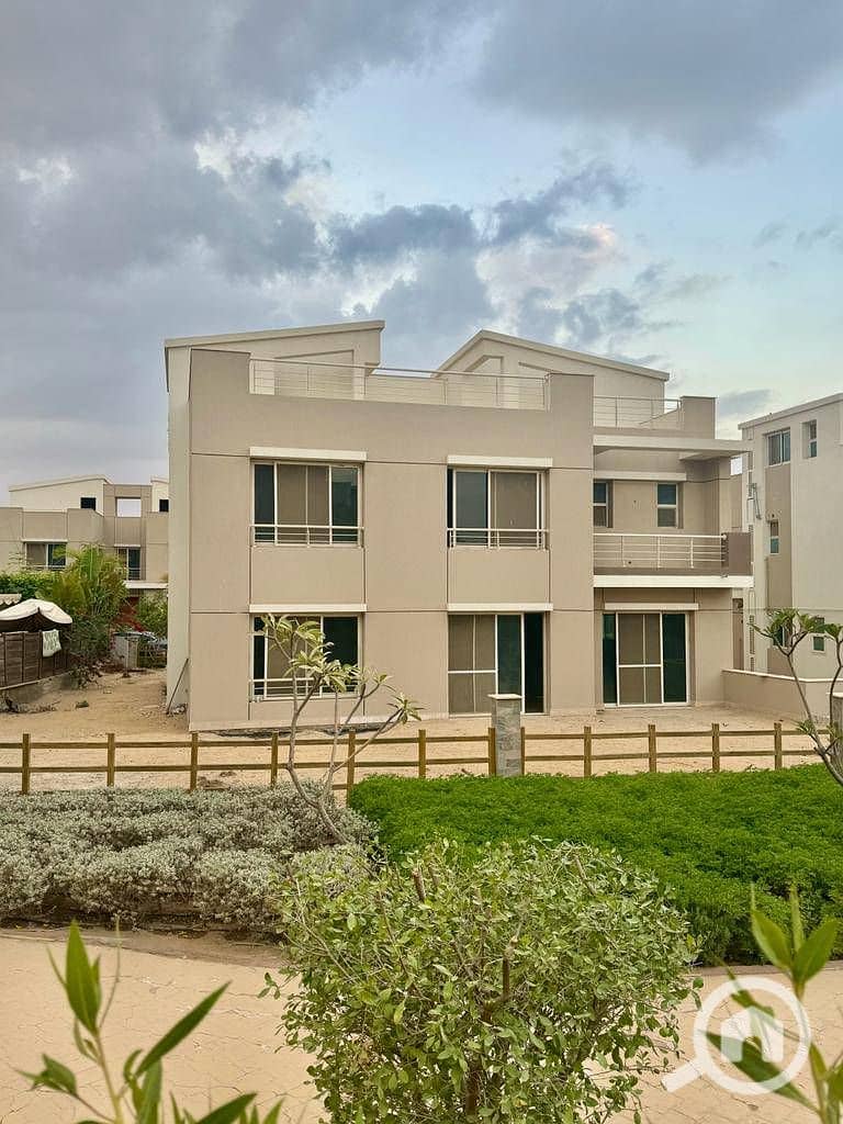 5 505409699_1246151453655643_6611775087564948229_n (1). jpg