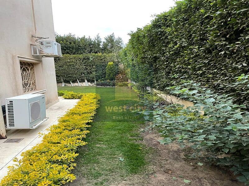 8 9edd303e-5989-4de7-bcee-af6d0e34517d. jpg