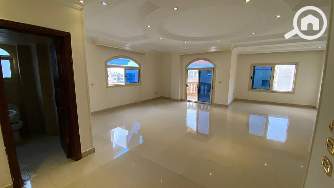 5 WhatsApp Image 2025-11-08 at 3.18. 28 PM (3). jpeg