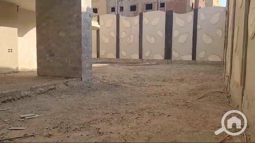 10 WhatsApp Image 2025-11-11 at 02.14. 14_ce814bc7. jpg