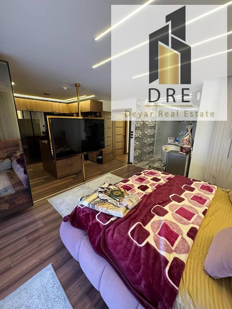 9 8bf94010-c2af-4226-8c0f-7d36b700a083. jpg