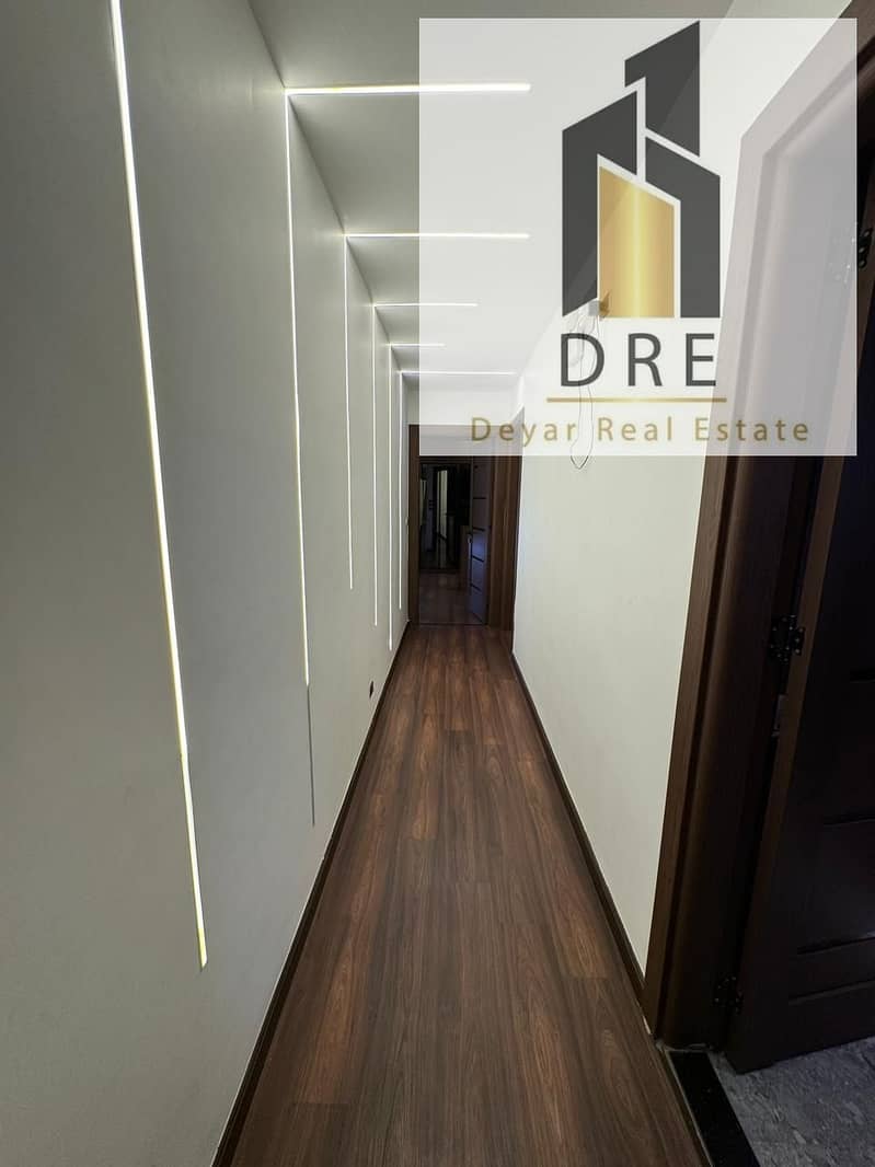 10 65c1f796-1717-475a-bc7a-861020138019. jpg