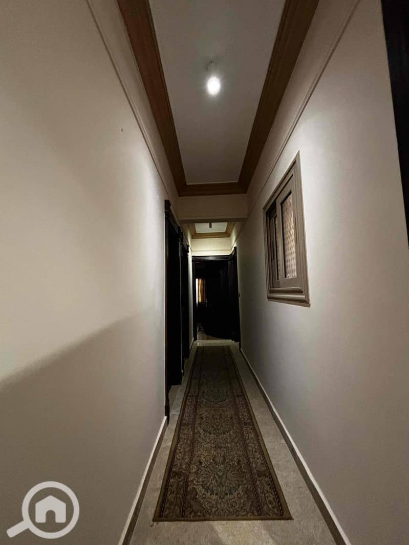 11 f5f25ced-0b48-4464-8677-3f0862d11b9d. jpg