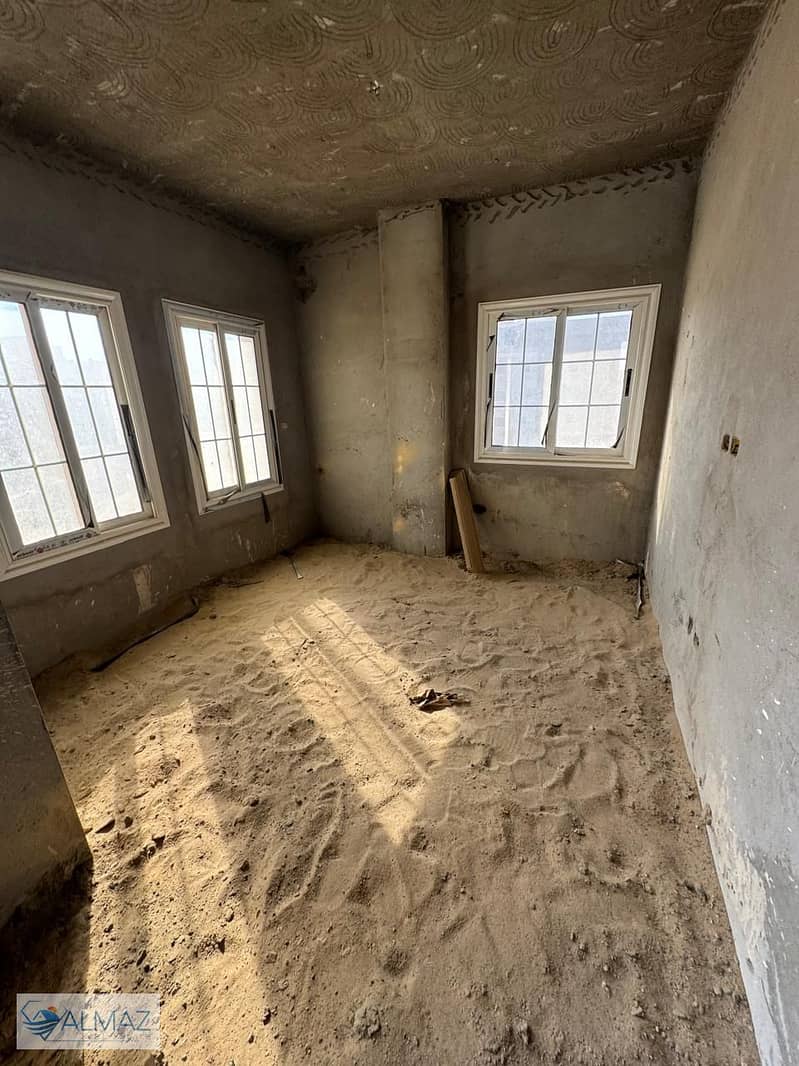 2 WhatsApp Image 2025-11-11 at 11.30. 02 AM. jpeg